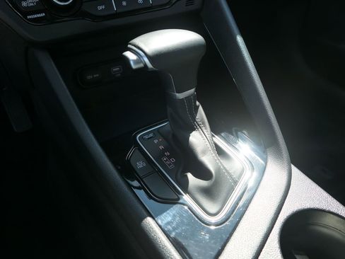 Used 2022 Kia Niro LXS image 21