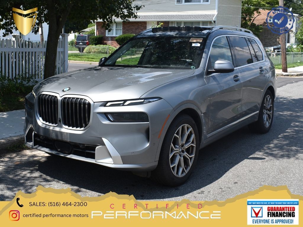 Used 2025 BMW X7 xDrive40i AWD/4WD image 1