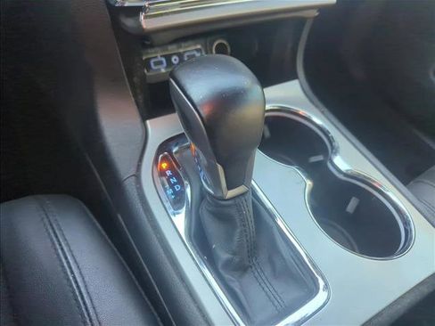 Used 2021 Jeep Grand Cherokee Laredo X image 8