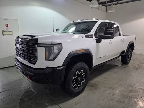 New 2026 GMC Sierra 2500 AT4X w/ LPO, Black Badging Package image 3