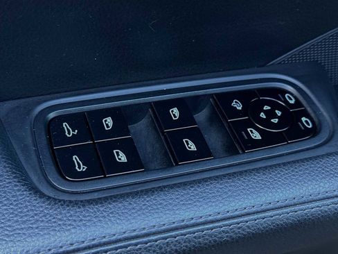 Certified 2021 Porsche Cayenne image 13