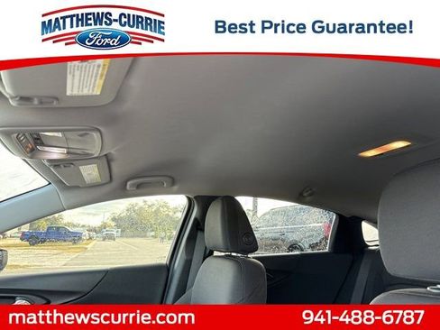 Used 2020 Chevrolet Malibu LT w/ Redline Edition image 11