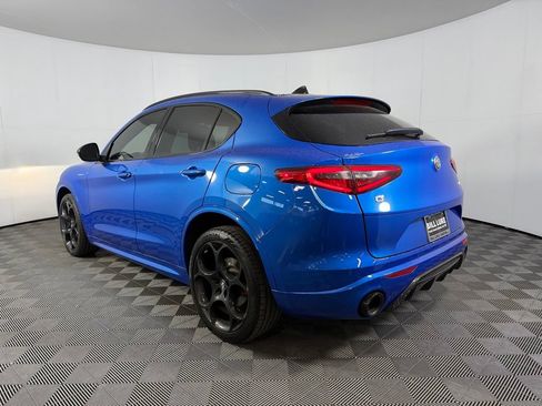 Used 2023 Alfa Romeo Stelvio Veloce AWD/4WD image 9