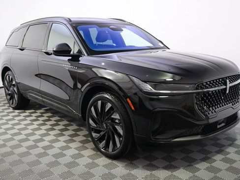 New 2026 Lincoln Nautilus Reserve w/ Jet Appearance Package image 8