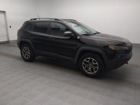 Used 2020 Jeep Cherokee Trailhawk w/ Cold Weather Group AWD/4WD image 11