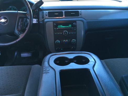 Used 2008 Chevrolet Tahoe LS w/ Skid Plate Package AWD/4WD image 23