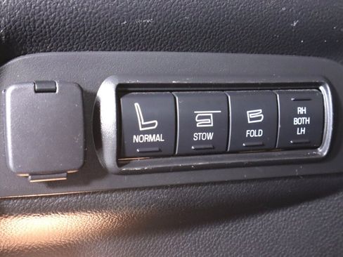 Used 2016 Ford Explorer Sport w/ Equipment Group 401A AWD/4WD image 38