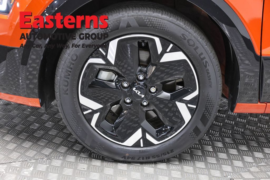 Used 2023 Kia Niro Wind w/ Wind Preserve Package FWD image 31