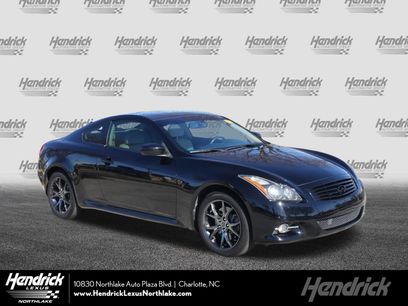 Used 2013 INFINITI G37 x w/ Premium Pkg