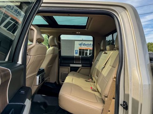 Used 2017 Ford F150 Lariat AWD/4WD image 21