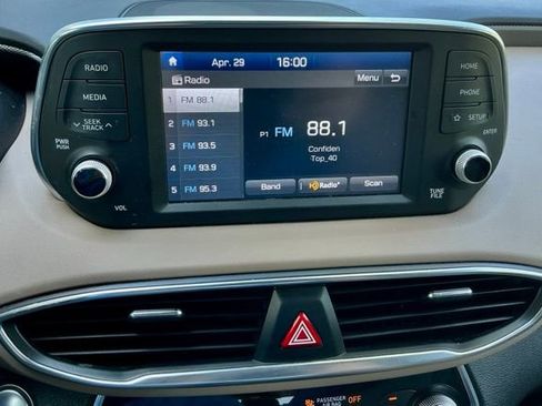 Used 2019 Hyundai Santa Fe Limited AWD/4WD image 26