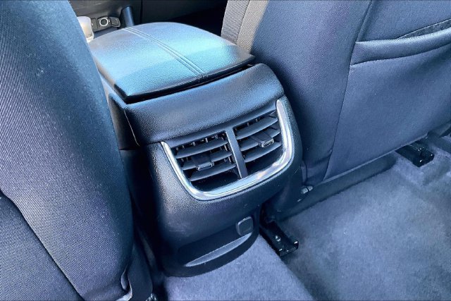Used 2024 Chevrolet Malibu LT FWD image 10
