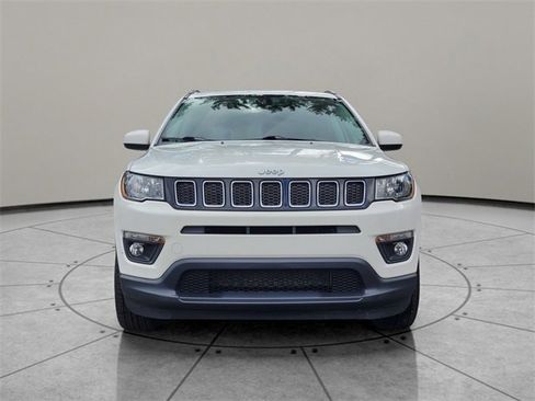 Certified 2020 Jeep Compass Latitude w/ Cold Weather Group image 15