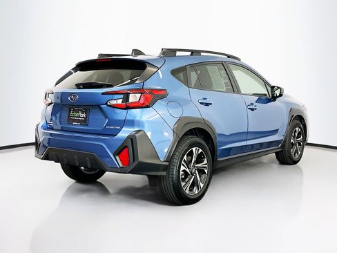 Used 2024 Subaru Crosstrek 2.0i Premium image 9