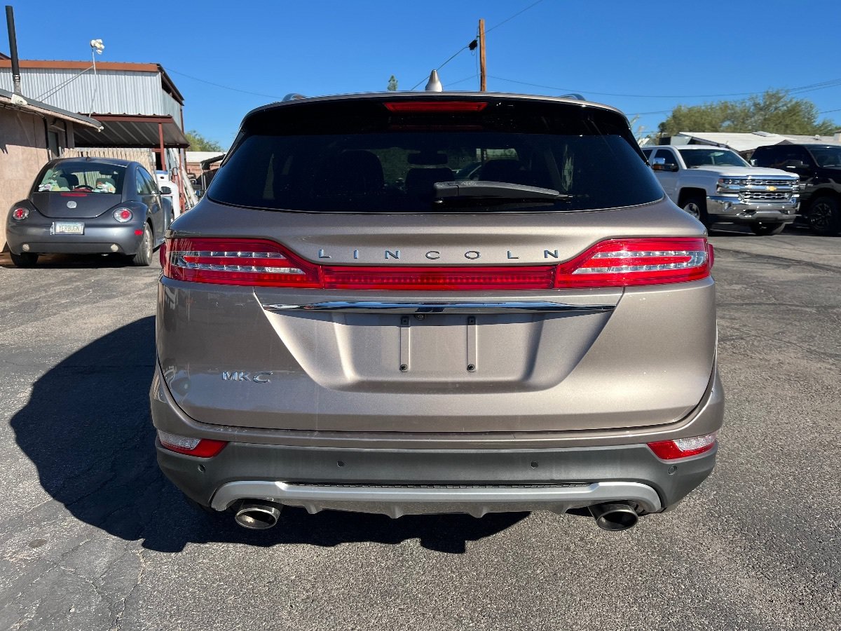 Used 2019 Lincoln MKC Reserve w/ MKC Technology Package FWD image 4