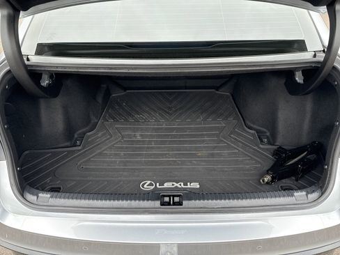 Used 2023 Lexus IS 350 F Sport image 11