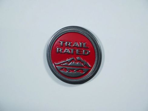 Certified 2023 Jeep Compass Trailhawk AWD/4WD image 9