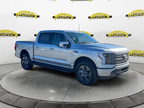 New 2025 Ford F150 Lightning Lariat image 7