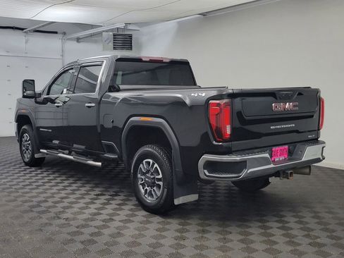 Used 2021 GMC Sierra 2500 SLT image 3