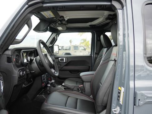 New 2026 Jeep Wrangler Unlimited Rubicon image 19