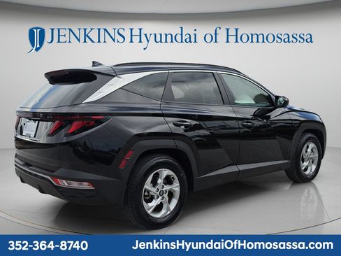 Used 2024 Hyundai Tucson SEL FWD image 3