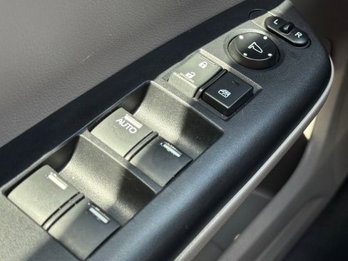 Used 2014 Honda Civic EX image 32