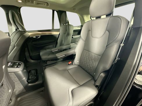 Certified 2025 Volvo XC90 T8 Plus w/ Protection Package Premier image 26