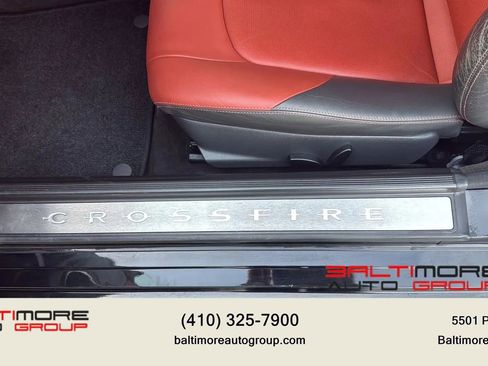 Used 2007 Chrysler Crossfire Limited RWD image 13