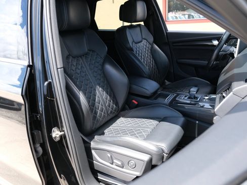 Used 2018 Audi SQ5 Prestige w/ Prestige Package AWD/4WD image 11