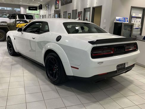 Used 2022 Dodge Challenger SRT Hellcat Redeye RWD image 5