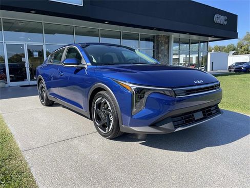New 2025 Kia K4 EX image 1