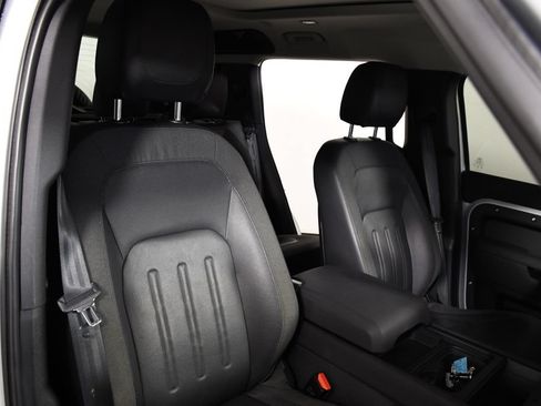 Used 2020 Land Rover Defender 110 First Edition AWD/4WD image 20