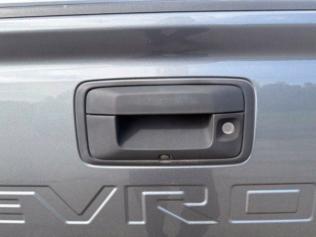 Used 2021 Chevrolet Colorado Z71 w/ Safety Package AWD/4WD image 27