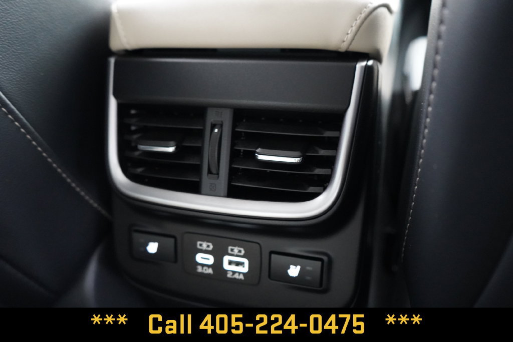 Used 2025 Subaru Outback Limited AWD/4WD image 23
