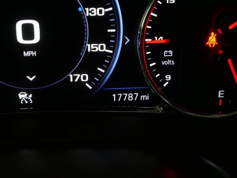 Used 2023 GMC Acadia Denali w/ Denali Ultimate Package image 37