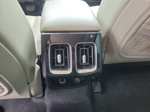 Used 2023 Kia Sorento SX FWD image 13