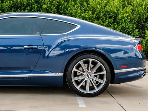 Used 2021 Bentley Continental GT AWD/4WD image 17