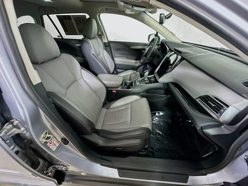 Used 2020 Subaru Outback Limited w/ Popular Package #2 AWD/4WD image 12