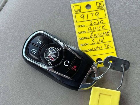 Used 2020 Buick Enclave Essence w/ Sound and Sites Package AWD/4WD image 64
