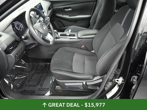 Used 2024 Nissan Sentra SV image 28