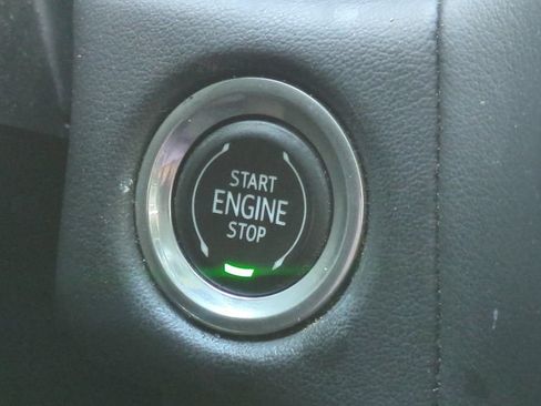 Used 2021 Chevrolet Tahoe LT w/ LT Signature Plus Package RWD image 28