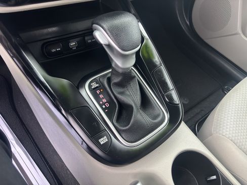 Certified 2022 Kia Soul LX image 25