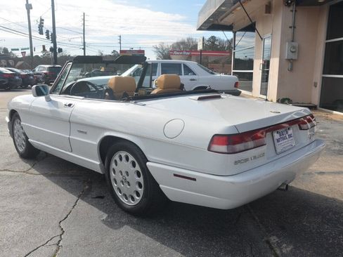 Used 1991 Alfa Romeo Spider Veloce image 3