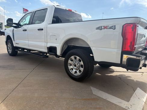 Used 2024 Ford F250 XLT image 5