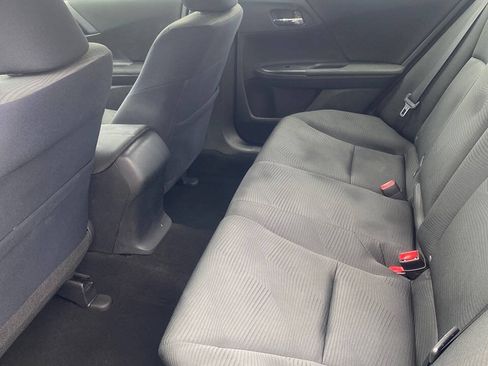 Used 2017 Honda Accord LX image 15