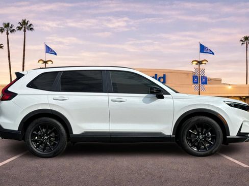 Used 2026 Honda CR-V Sport image 3