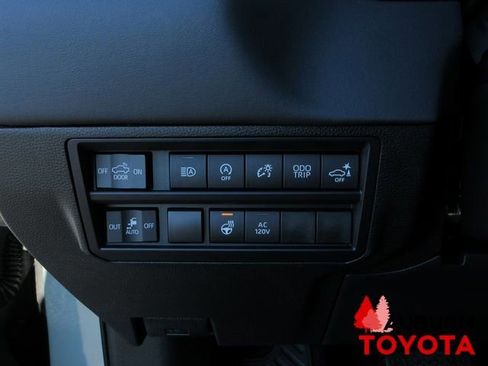 New 2026 Toyota Tundra Platinum AWD/4WD image 10