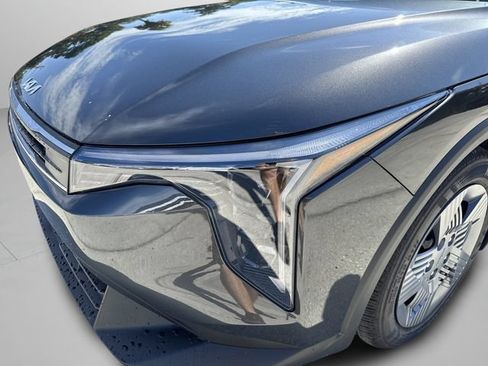 New 2026 Kia K4 FWD image 14