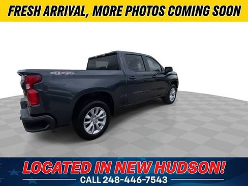 Used 2021 Chevrolet Silverado 1500 Custom image 2