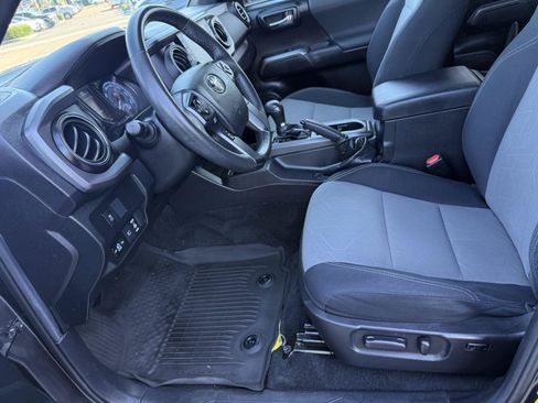 Certified 2021 Toyota Tacoma TRD Off-Road w/ Technology Package AWD/4WD image 15